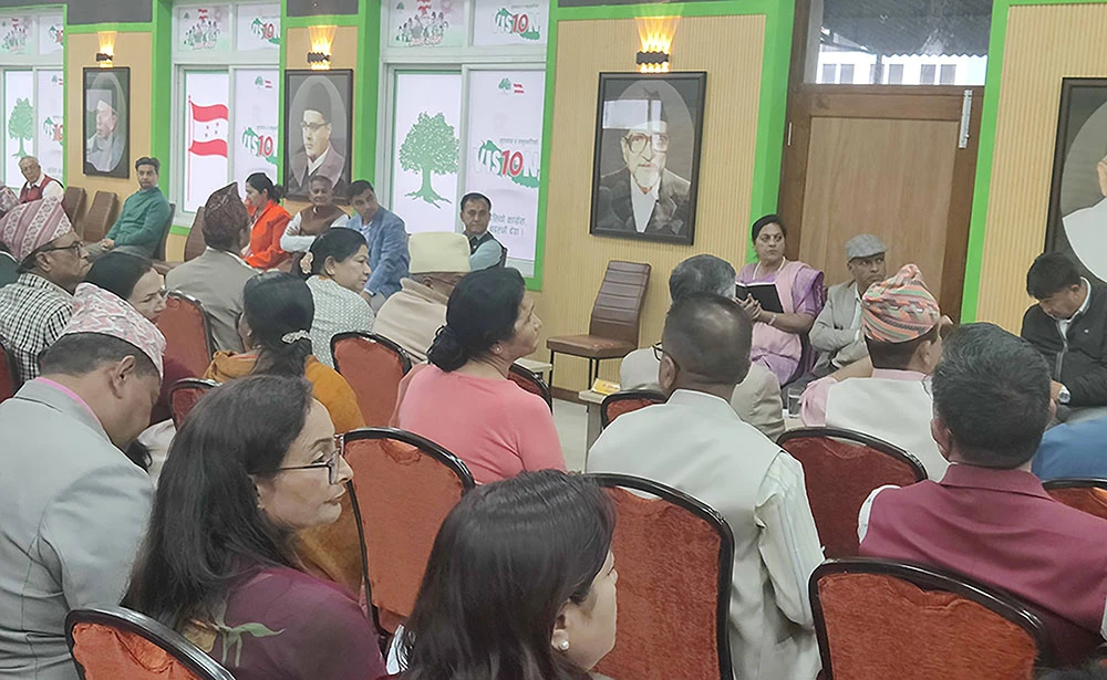 कांग्रेसको बैठकमा चुनावको पराजय र गगन थापाको राजीनामा बारे छलफल