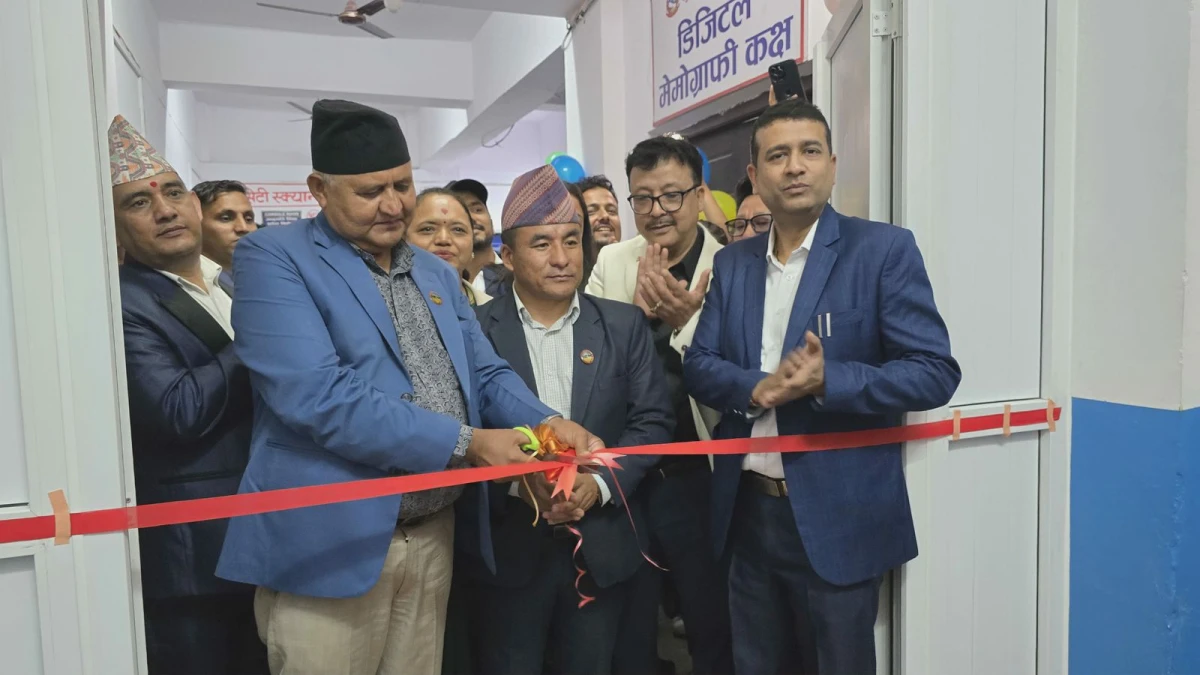 कर्मचारीलाई मेसु थापाको निर्देशन : सेवाग्राहीले गुनासो गर्ने ठाउँ नरहोस्