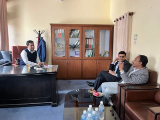रासायनिक मलको अभाव हटाउन नवलपरासी-२ का सांसद गुप्ता पुगे मन्त्रालय
