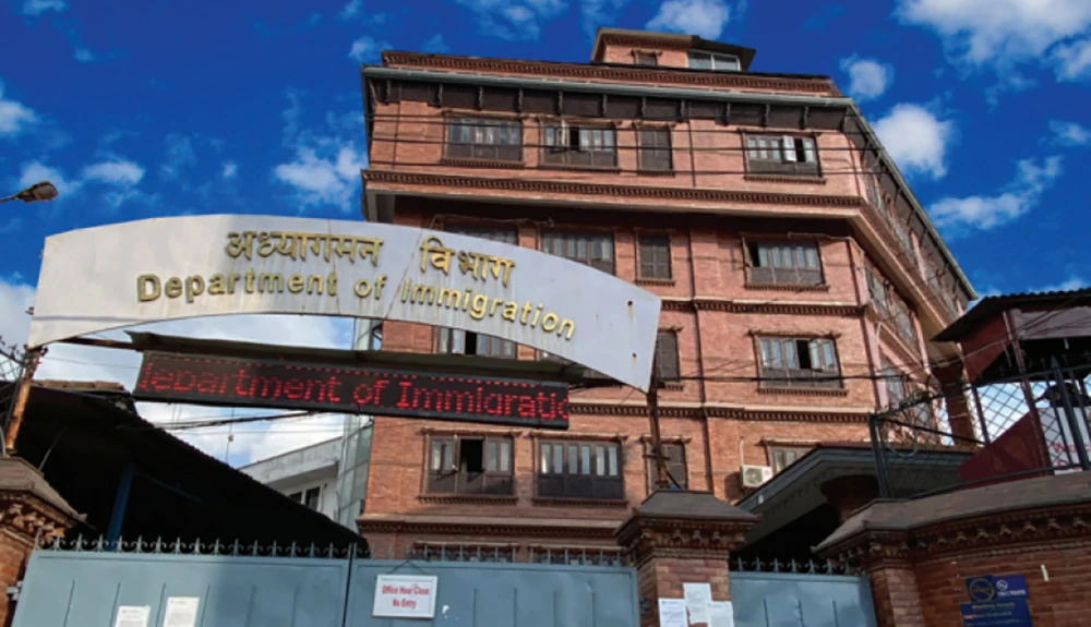 वैदेशिक रोजगारका क्रममा अस्ताएका छोराको स्मृतिमा  मन्दिर निर्माण 