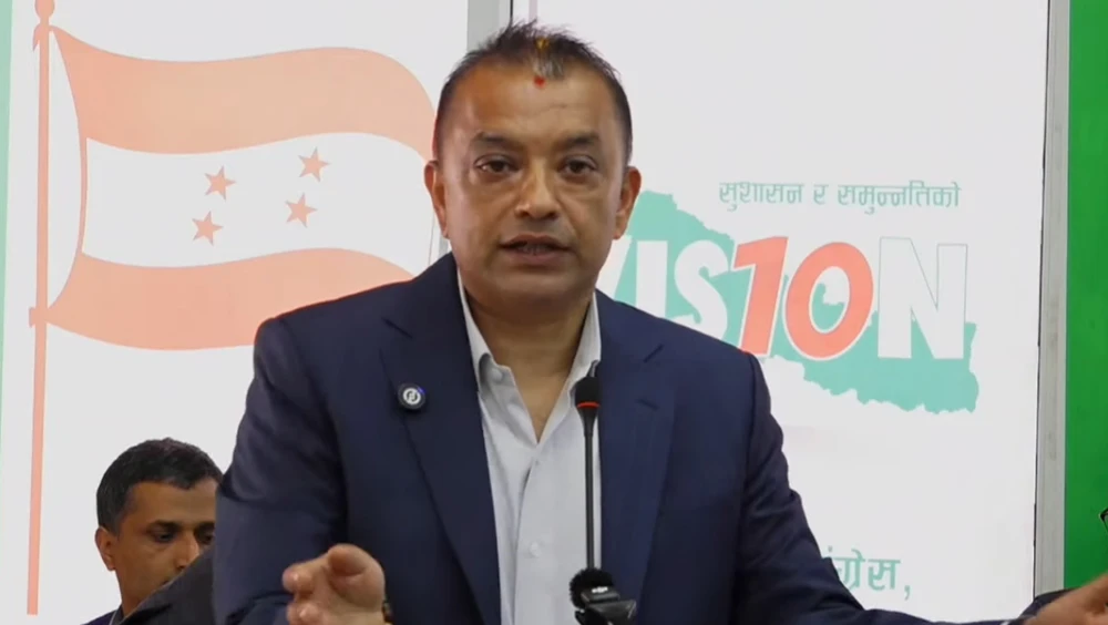 पार्टीमा अनाधिकृत गतिबिधि नगर्न गगन थापाको चेतावनी