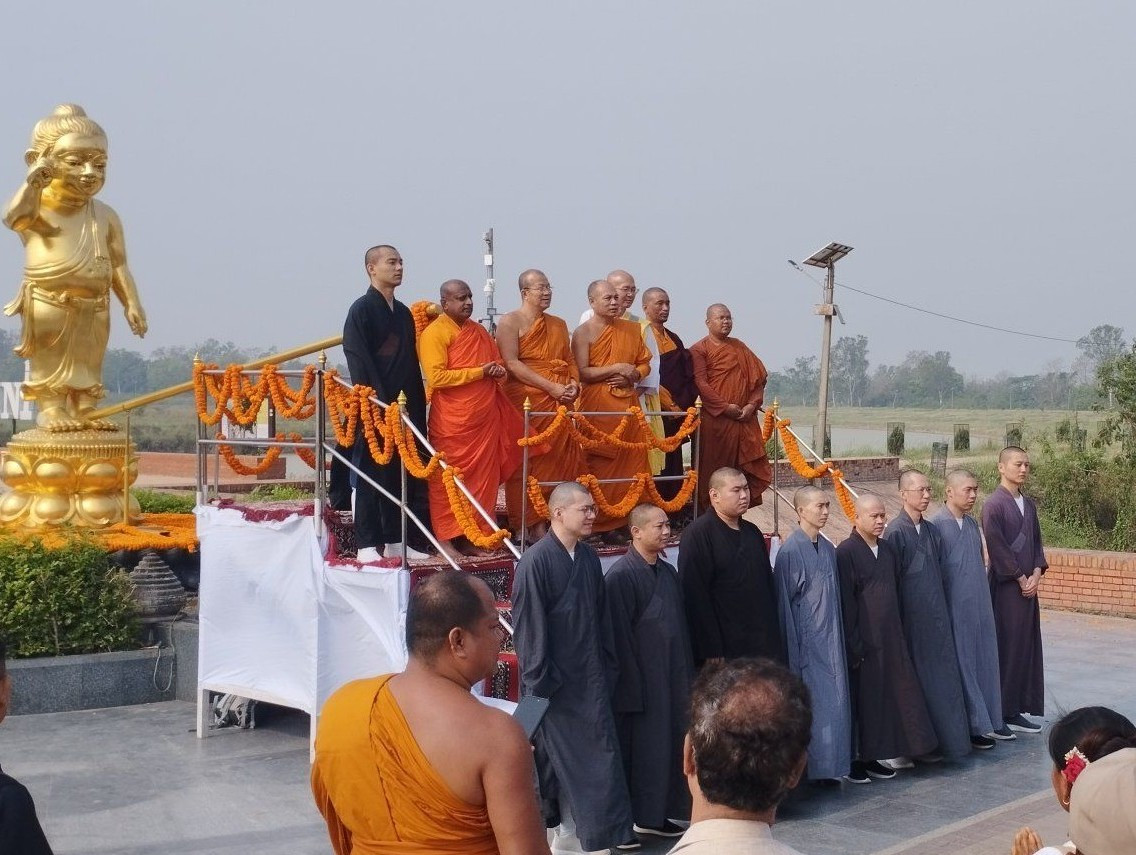 लुम्बिनीमा मनाइयो थाई सोङक्रान पर्व