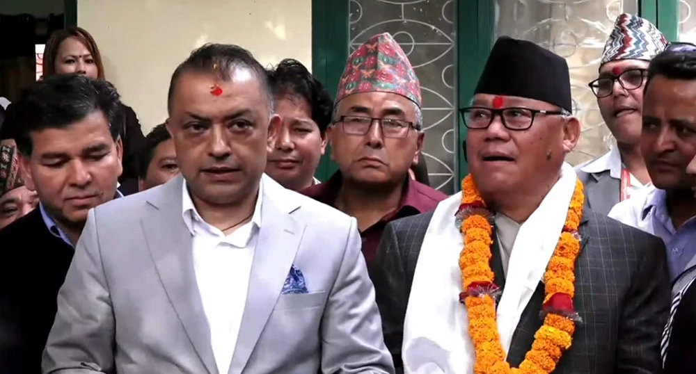 सर्वसम्मतको प्रयास गर्दा संसदीय दलको नेता चयन ढिला भयो- गगन थापा