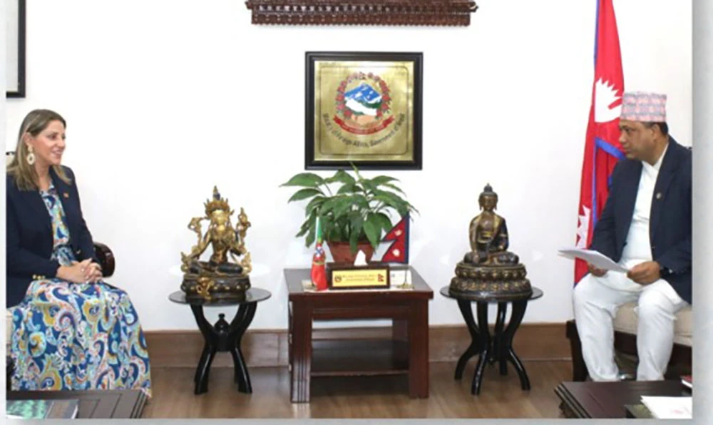 परराष्ट्रमन्त्री खनालसँग पोर्चुगलकी उपविदेशमन्त्री डा. जाभियरको भेटवार्ता
