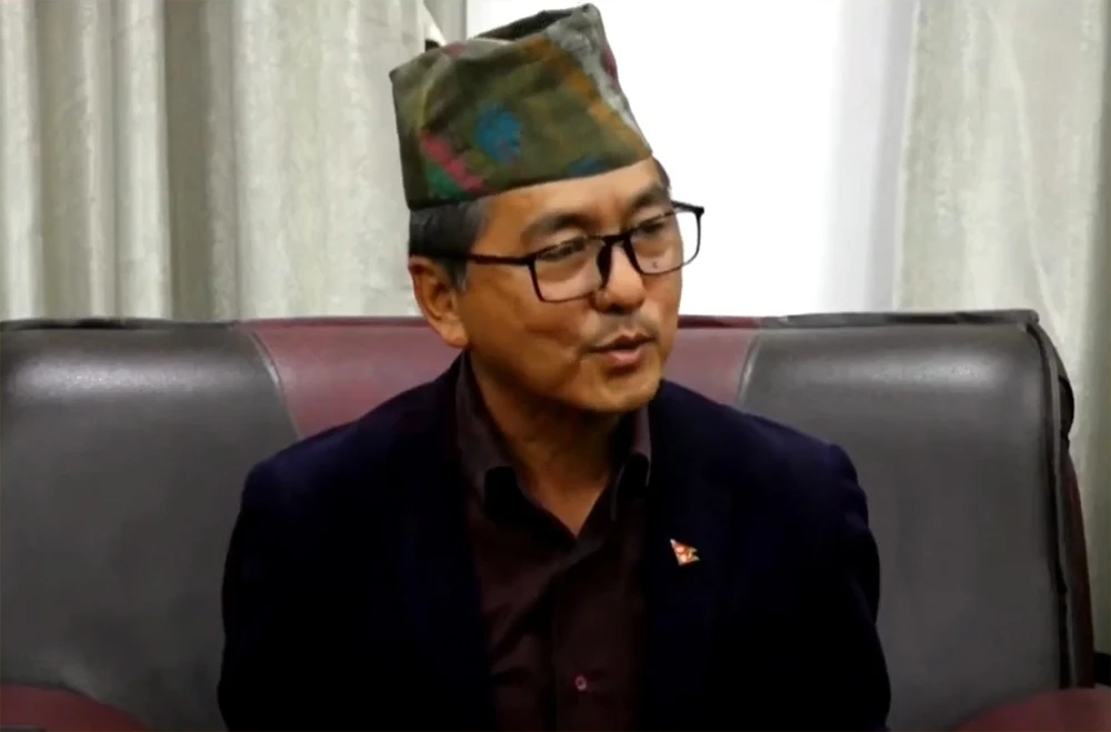 रास्वपाप्रति राजेन्द्र लिङदेनको कटाक्ष