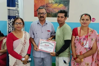 नवप्रभात महिला साकोसको १८औं स्थापना दिवसमा रक्तदान, ६१ पिन्ट रगत संकलन