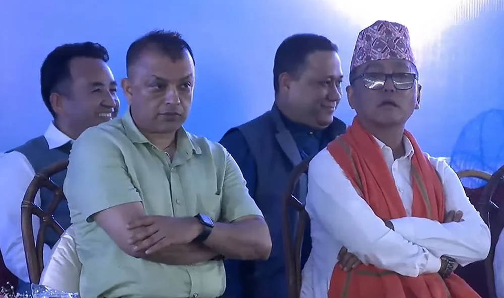 गगन थापा रास्वपाको प्रथम महाधिवेशनको उद्घाटन स्थलमा