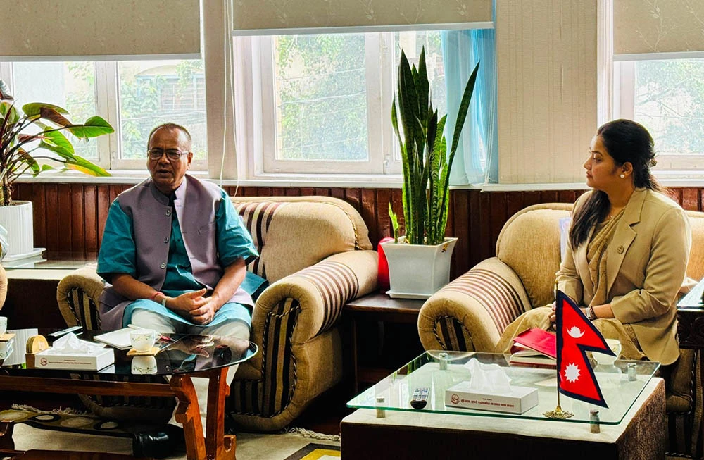 ‘लुम्बिनी क्षेत्रमा तीन सय शैयाको बर्थिङ सेन्टर बनाउँछौँ' - मुख्यमन्त्री केसी