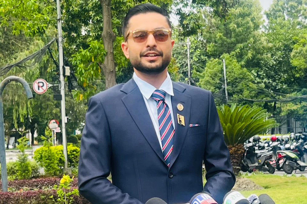 'मेरो मुटुबाट  नेपाल र नेपालीलाई कसैले निकाल्न सक्दैन' - प्रशिक्षक अल्मुताइरी