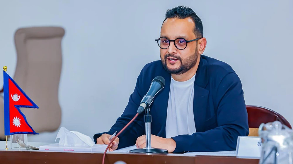 संविधान संशोधन गर्न दुई तिहाइ बहुमत मात्र पर्याप्त हुदैन- रवि लामिछाने