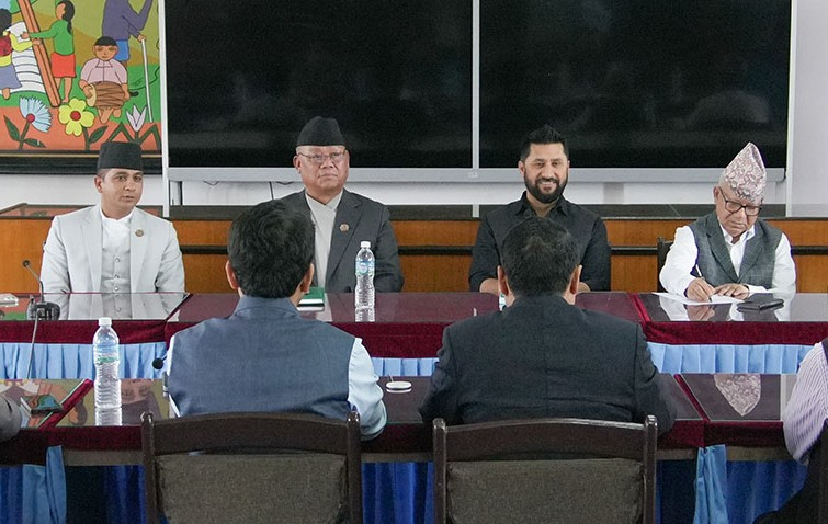 राष्ट्रपति पौडेलले बोलाएको बैठक शुरु