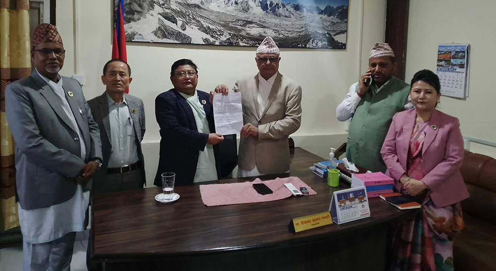काँग्रेसमा विशेष महाधिवेशनको माग : विशेष सभाबाट दिइयो दबाब