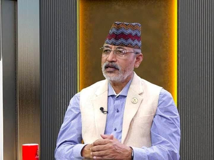 रोल्पा पहिरोका घाइतेहरुको निशुल्क उपचार गर्न एमाले सचिव बिश्वकर्माको माग