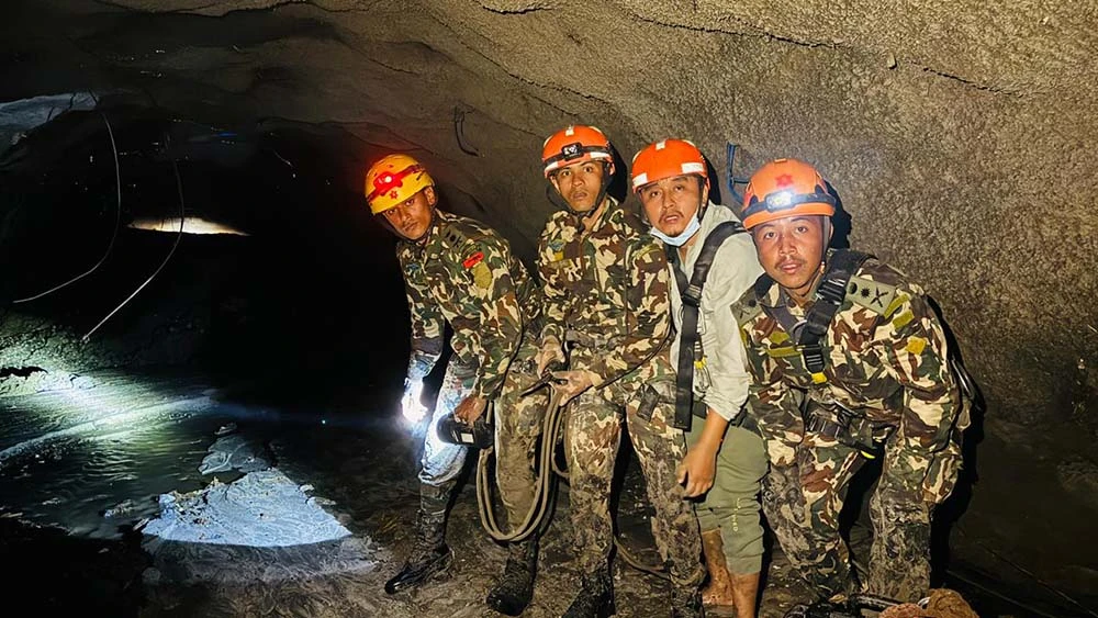 रसुवागढी जलविद्युतको सुरुङमा कोहि भेटिएन, सेनाको उद्धार टोली फर्कियो