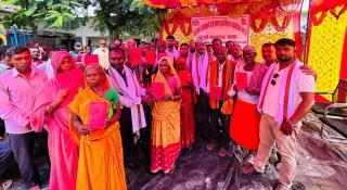 धनुषाका थप २४२ परिवारले पाए लालपुर्जा