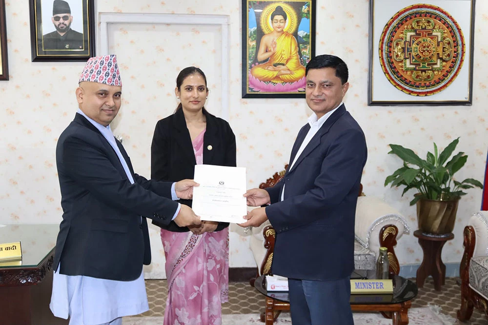 नतिजामुखी कार्यसम्पादनमा जोडदिदै महिला, बालबालिका मन्त्रालयका सचिव–सहसचिवसँग सम्झौता