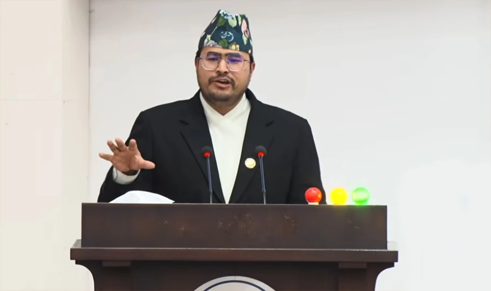 समानुपातिक सूची विवाद : अवसरवादी र परिवारवादबाट बाहिर निस्किन राप्रपा नेतृत्वलाई ज्ञानेन्द्र शाहीको आग्रह