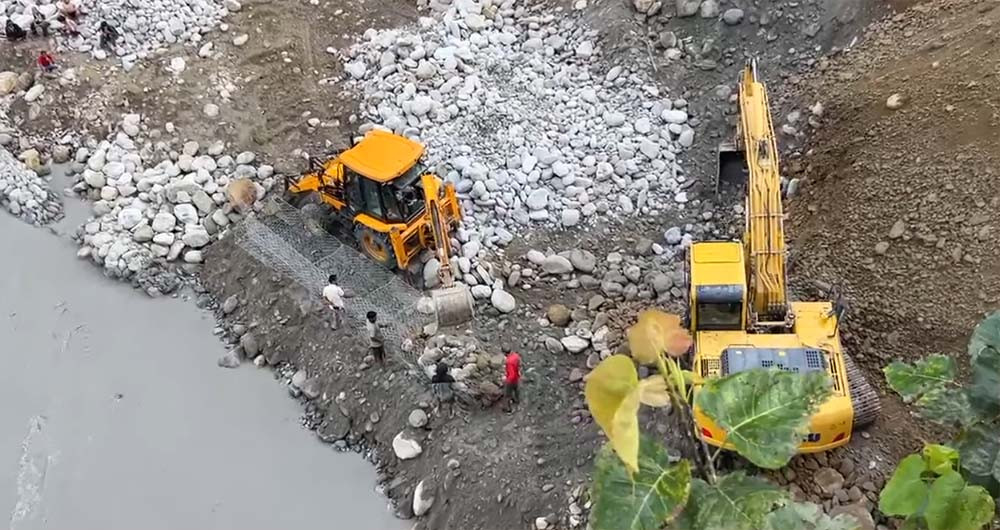 मालढुंगाको कालीगण्डकी पुल सात दिनभित्र सञ्चालनमा ल्याउने गरि काम जारी