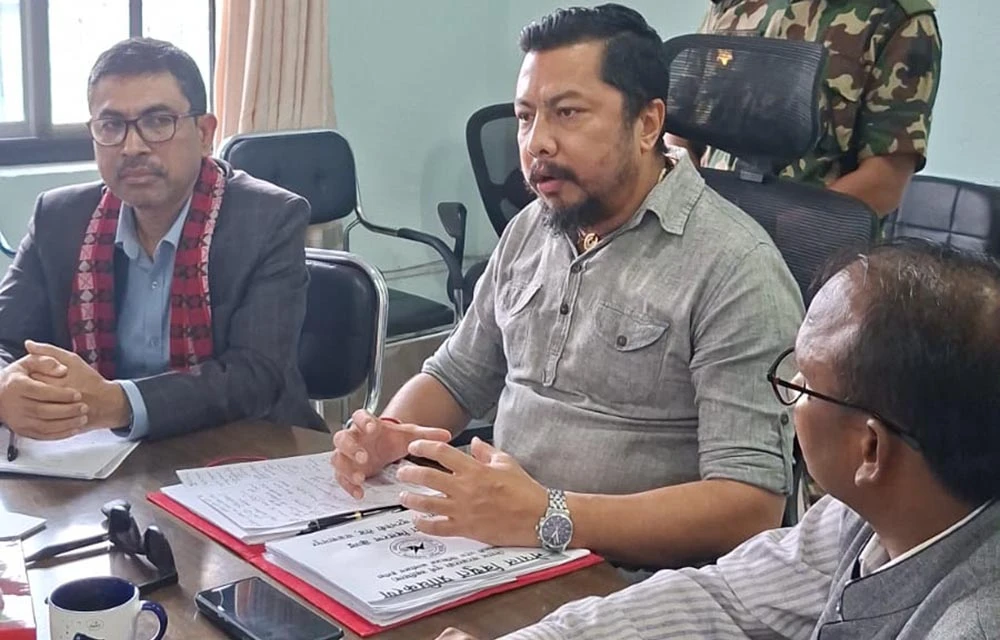 बिजुलीको बिल मोबाइलबाटै तिर्ने व्यवस्था विस्तार गर्न ऊर्जामन्त्रीको निर्देशन